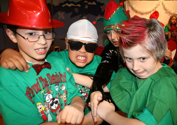 Elfis Photo